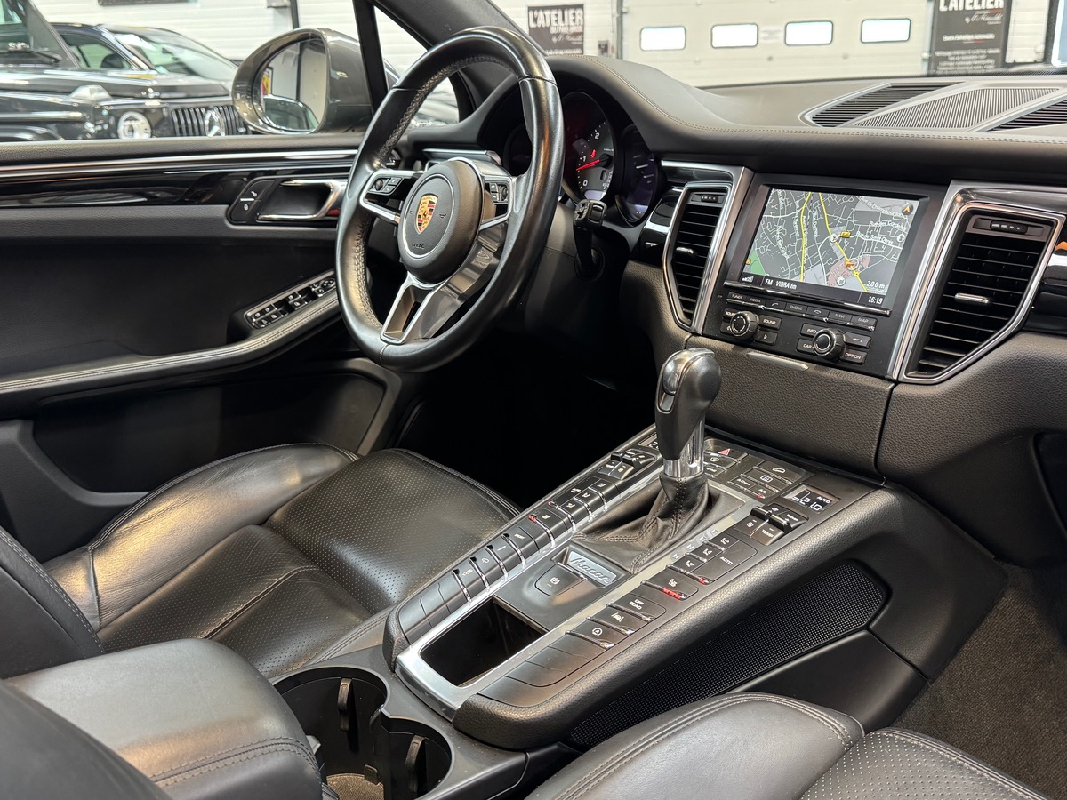 Porsche Macan S DIESEL 3.0 V6 258CV PDK TOIT OUVRANT /JANTES TURBO DESIGN/ ATTELAGE
