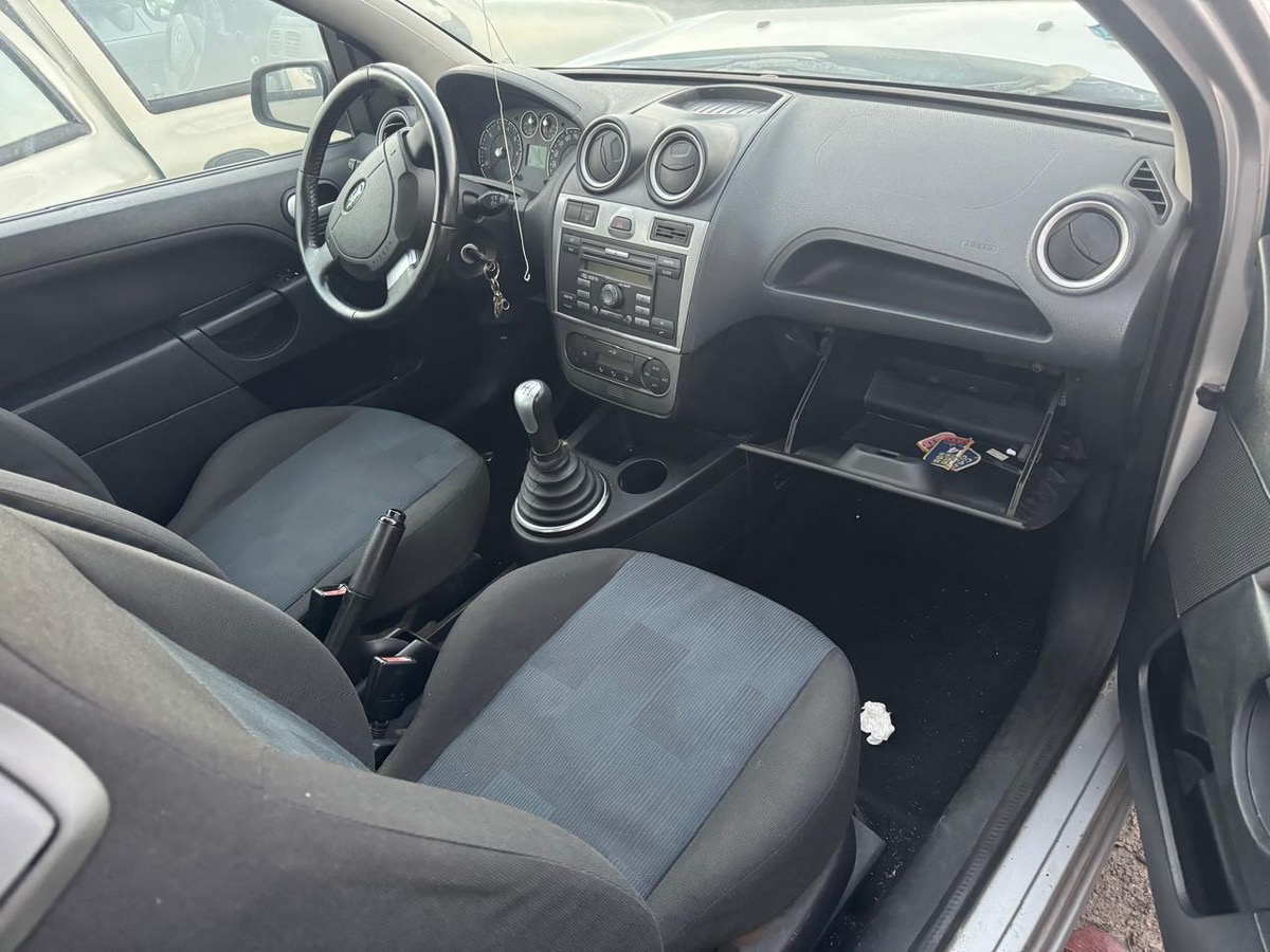 Ford Fiesta 3 porte VENDU EN ETAT