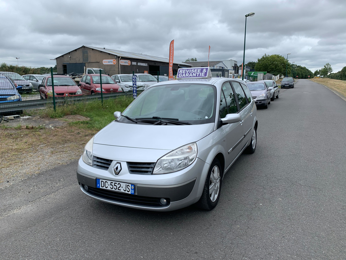 RENAULT Megane grand scenic 1.9 dci 125 CV 138365K