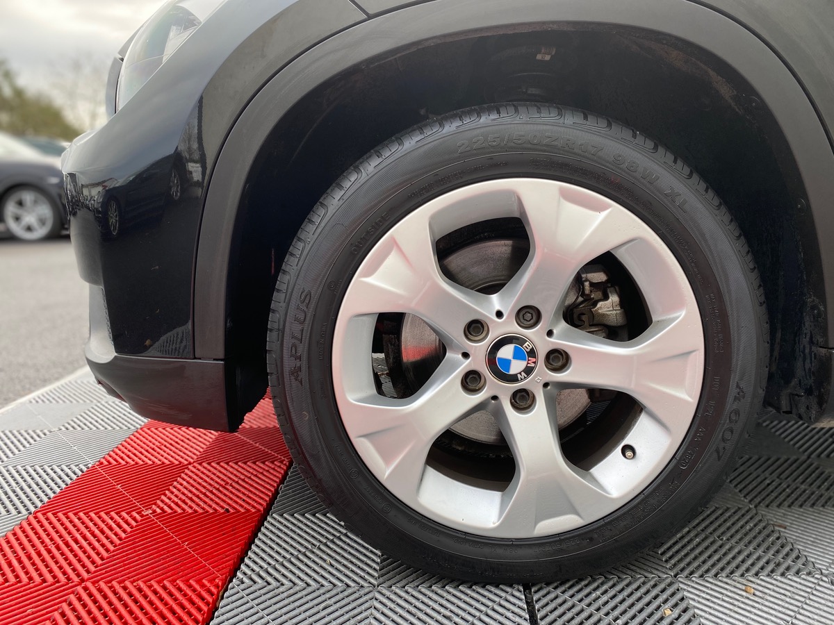 Bmw X1 Sdrive 18d 143 Lounge c