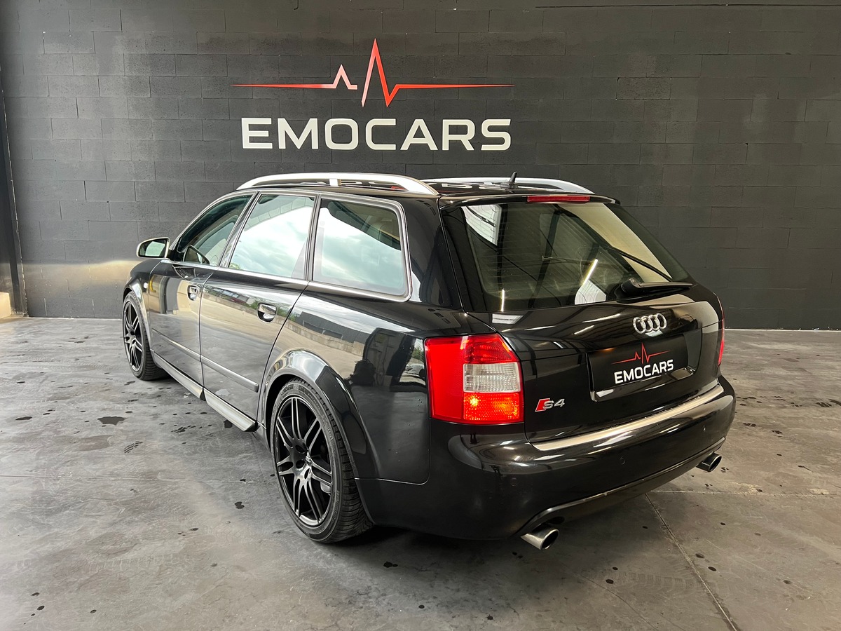 Audi S4 4.2 v8 344cv