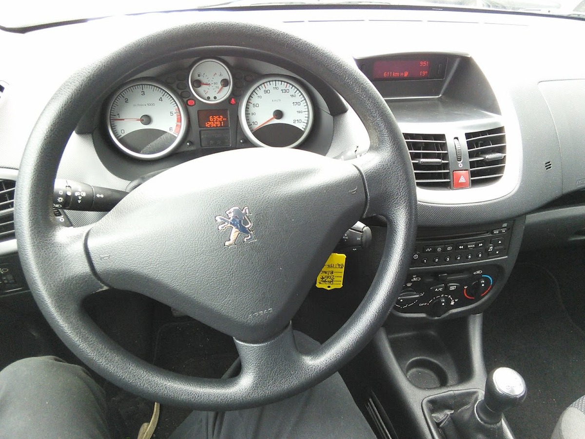 Peugeot 206 + 1.4 HDI 70CH BLUE LION CLIM