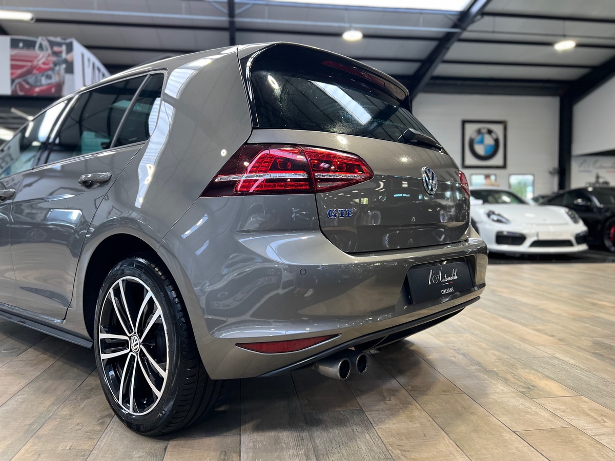 Volkswagen Golf VII 7 1.4 TSI 204 GTE DSG6 TOIT PANORAMIQUE 5p