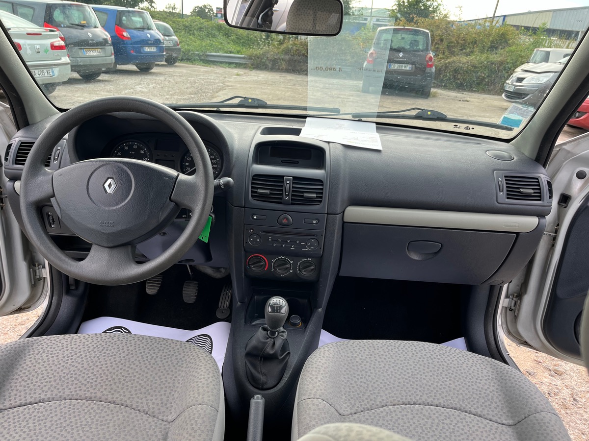 RENAULT Clio 1.2 CAMPUS