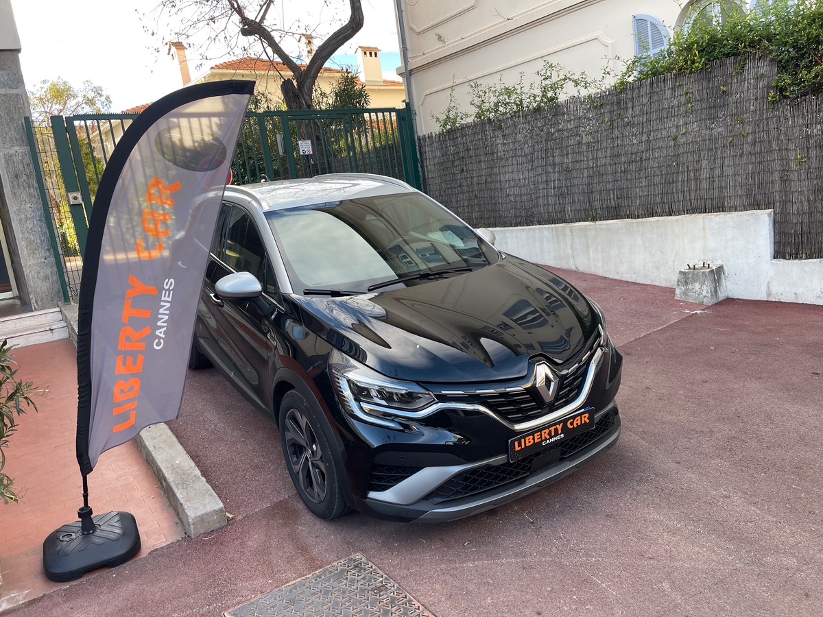 RENAULT Captur TCE Hybrid 160 CV / RS LINE / Boite Auto / CarPlay