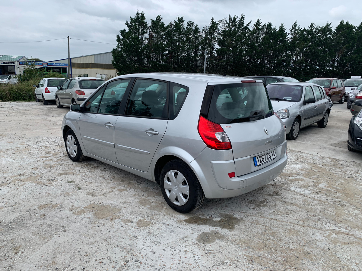 RENAULT Megane scenic 1.5 dci - 85CH 179613km