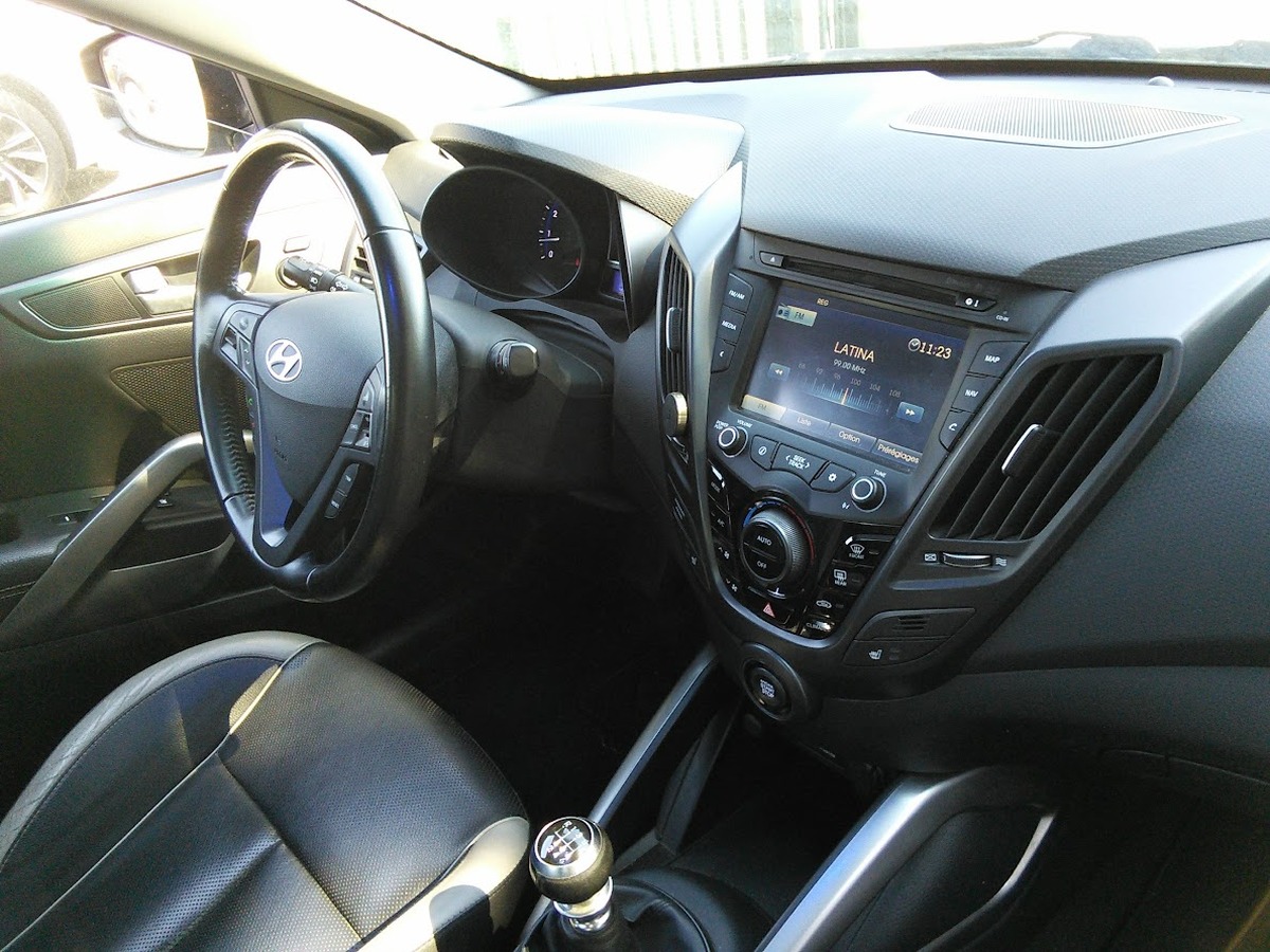 Hyundai Veloster 1.6 T-GDI 16V 186 cv