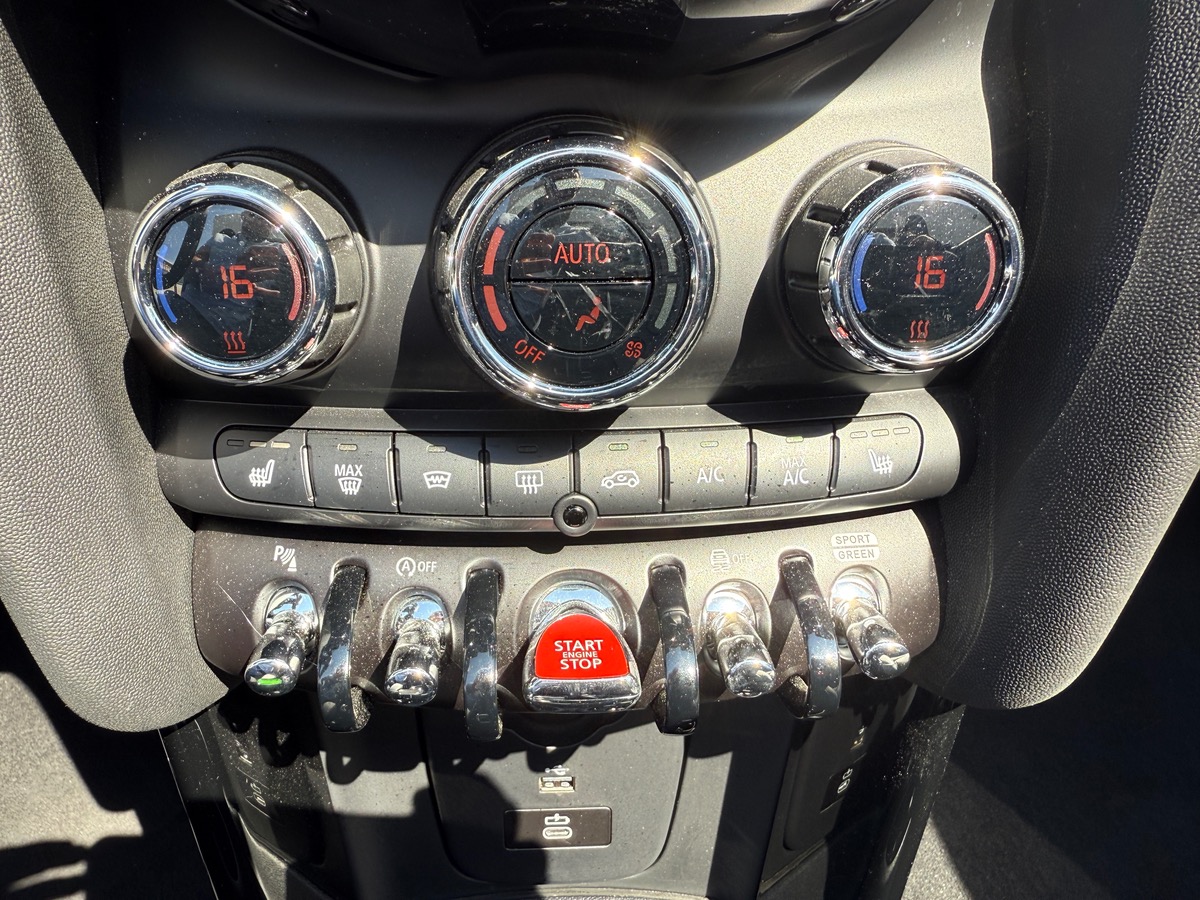 Mini Cooper Cabriolet JOHN COOPER WORKS 231 Ch BVA8 Edition Premium Plus, Suivi Complet Mini