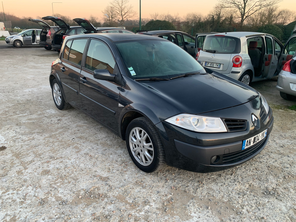 RENAULT Megane EXTREME 1.5 dci 105CH 211889KM