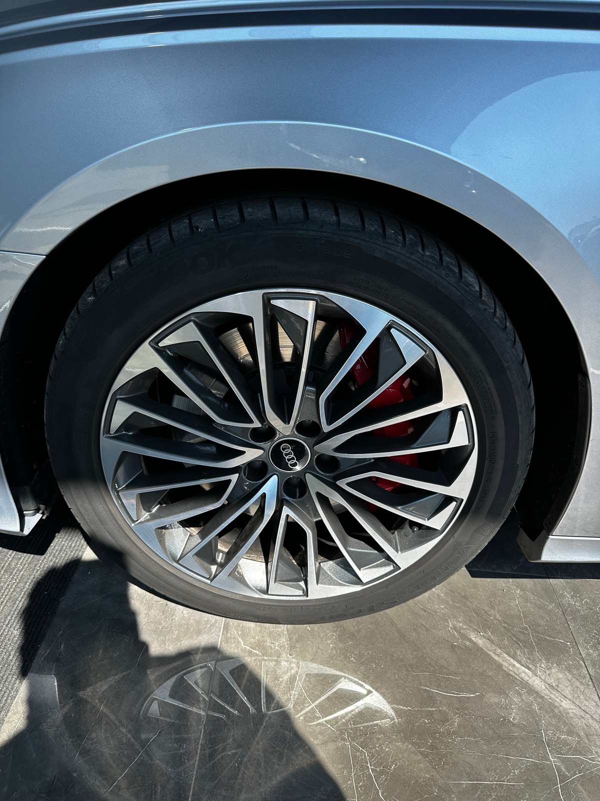 Audi A6 Avant 55 TFSI e 367 ch S-Line