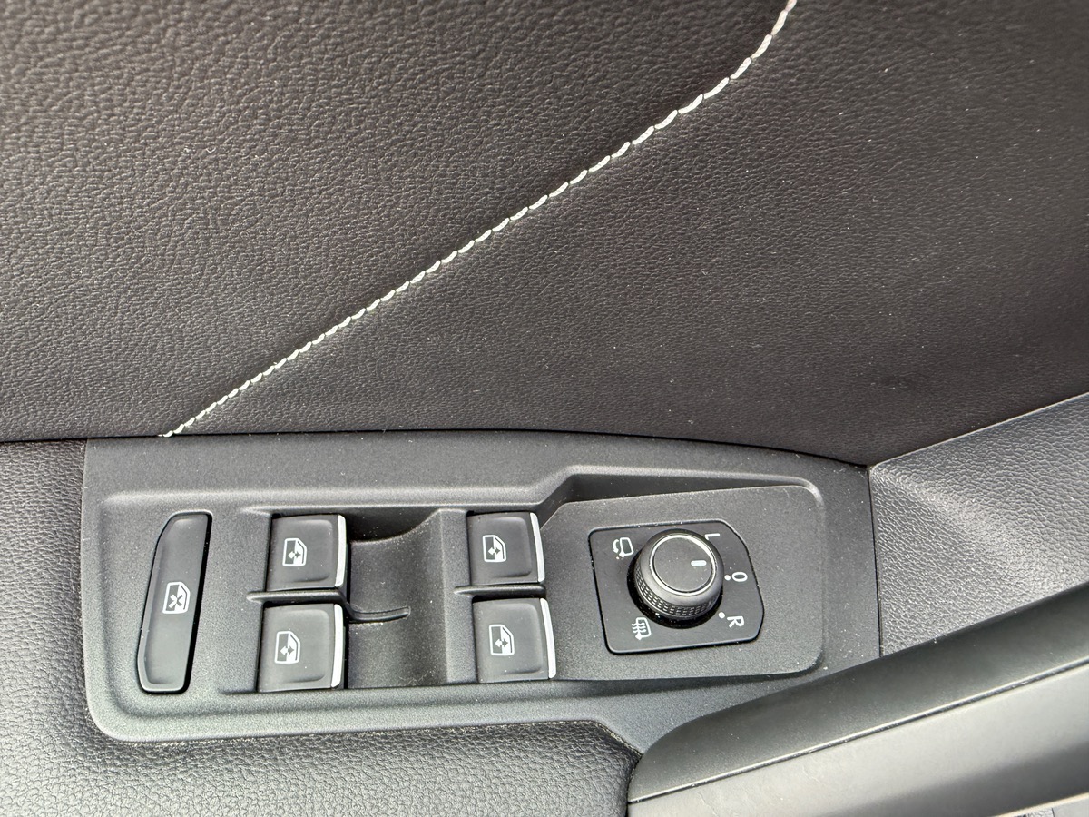 Volkswagen Tiguan BI-TDI 240 4Motion DSG R-line, Virtual Cockpit, Toit Ouvrant, Dynaudio,