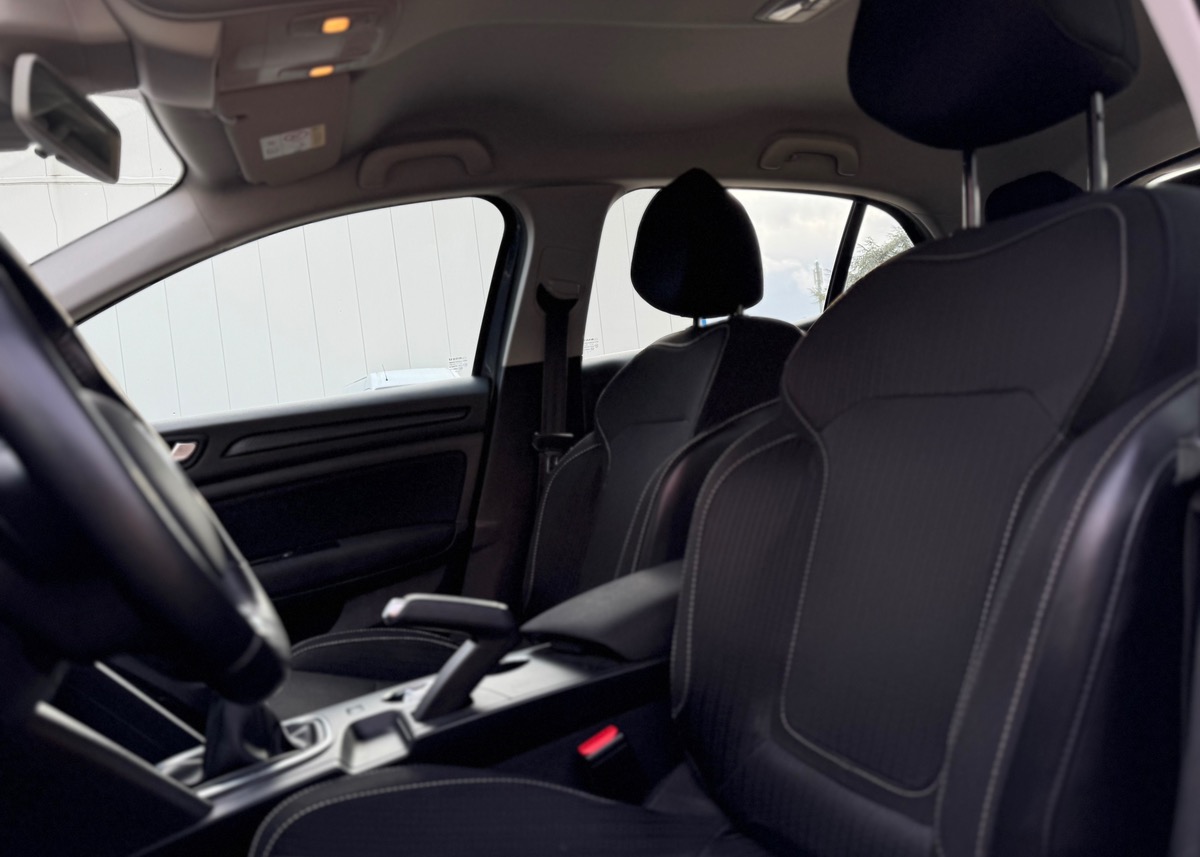 RENAULT Megane IV BUSINESS