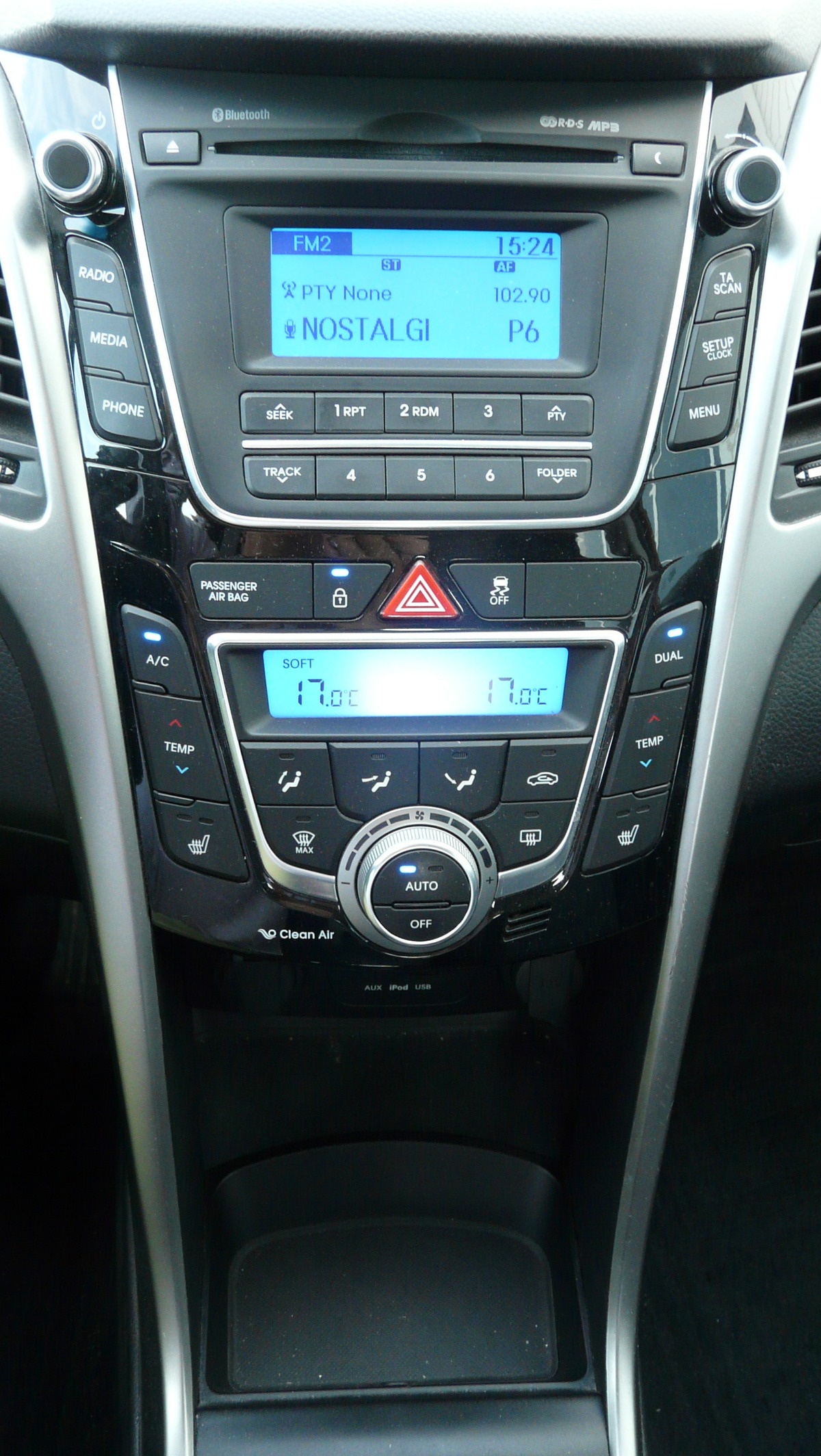 Hyundai i30 1.6 CRDI 110 PACK INVENTIVE LIMITED BD - Garantie 12 Mois