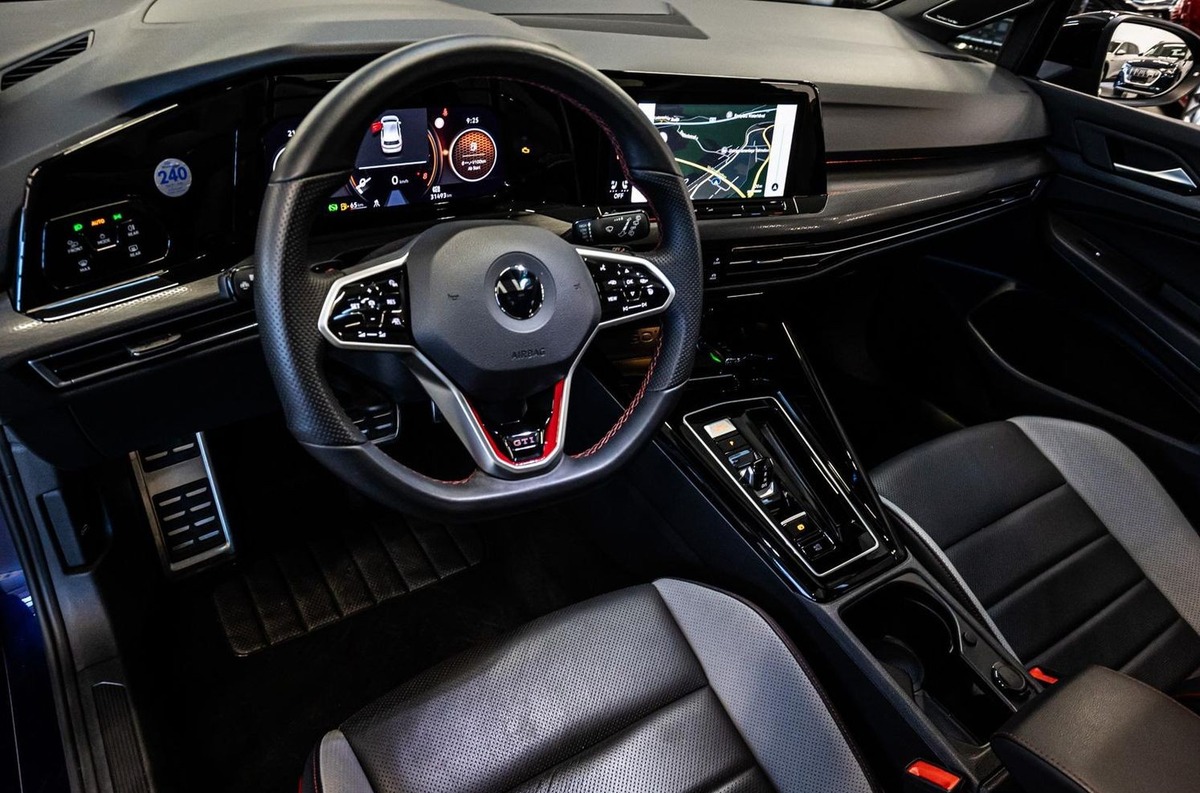 Volkswagen Golf VIII 2.0 TSI 300ch GTI Clubsport DSG7