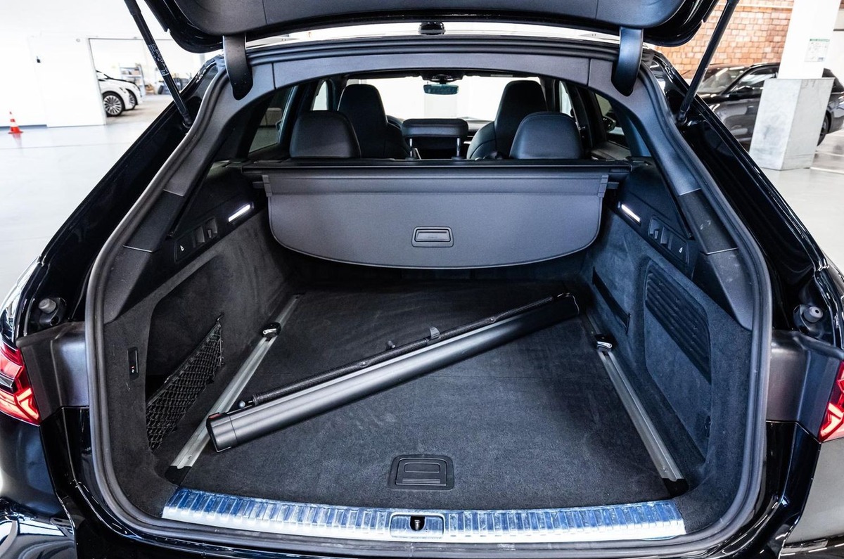 Audi RS6 Avant V 4.0 V8 TFSI 600ch quattro tiptronic Toit ouvrant Bang&Olufsen
