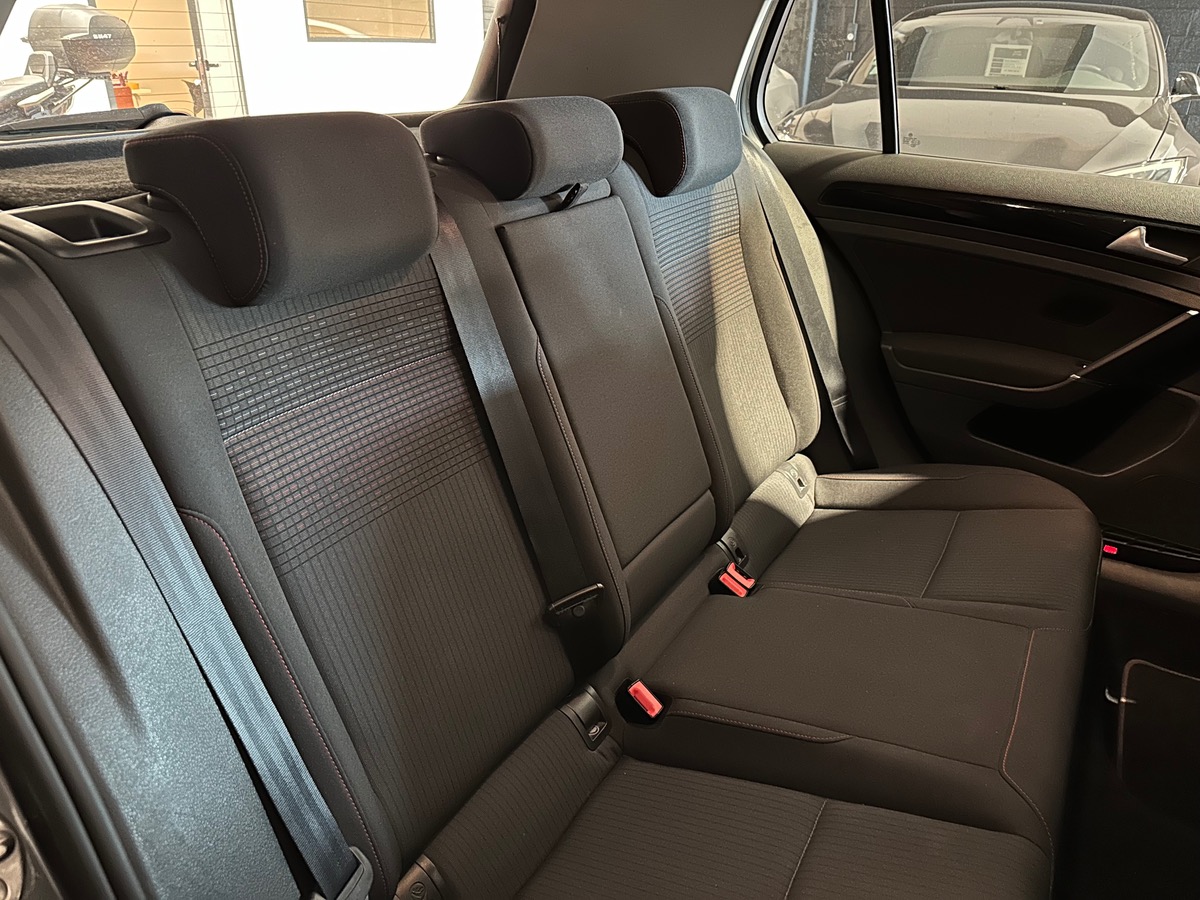 Volkswagen Golf 7 PHASE 2 1.0 TSI Blue Motion finition SOUND