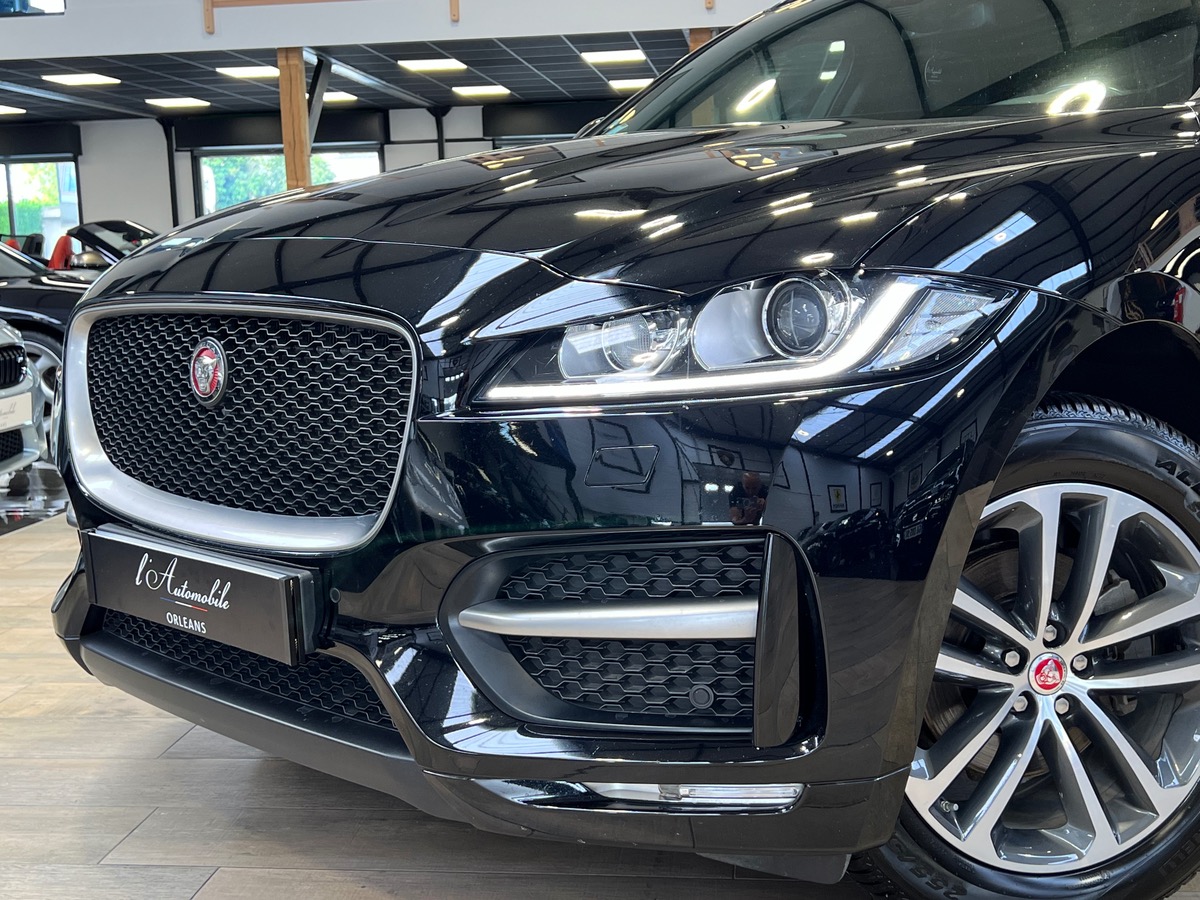 Jaguar F-Pace 2.0 AWD 180CV R-SPORT f