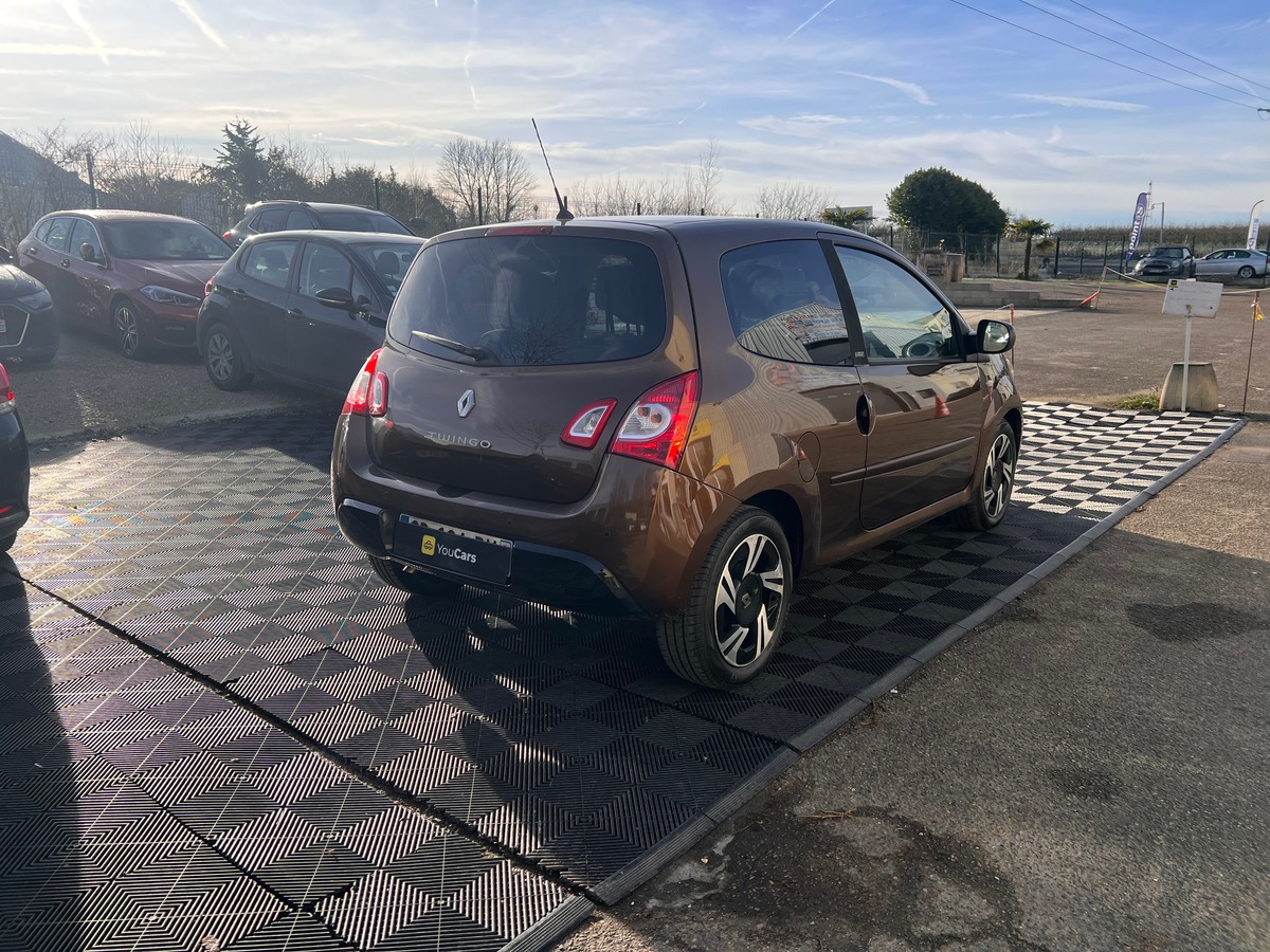 RENAULT Twingo II Phase 2 75 cv Boîte auto - INITIAL PARIS - IDEAL JEUNE PERMIS - RADAR DE RECUL