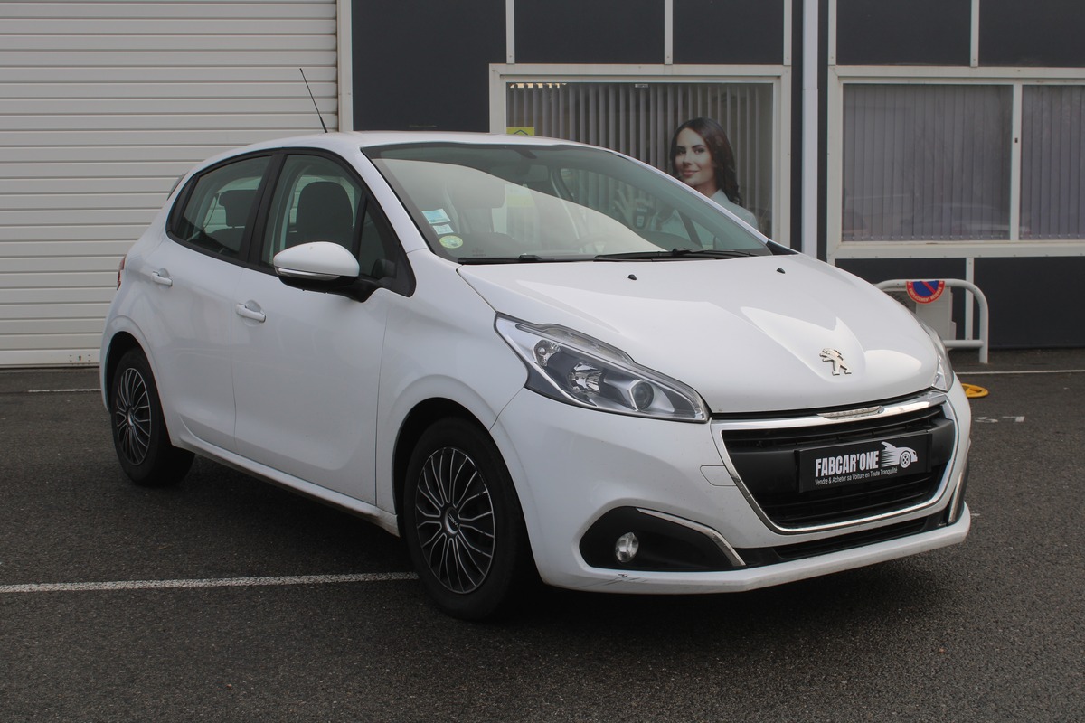 Peugeot 208 (2) 1.5 BLUEHDI 100 S&S ACTIVE BUSINESS 5P E6 - Garantie 12 Mois