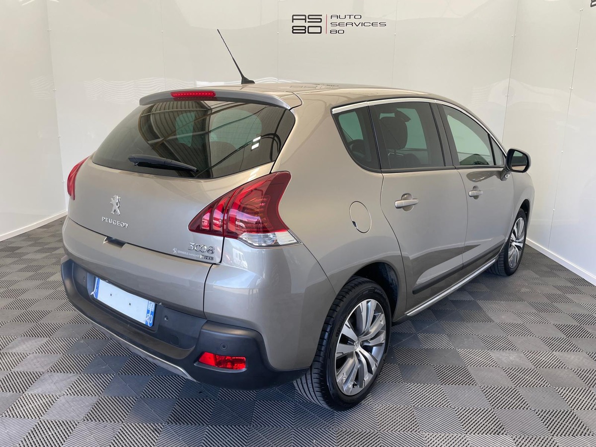 Peugeot 3008 1.6 e-Hdi 115 Allure
