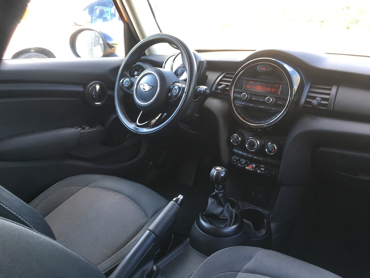 Mini Cooper 1.5 95ch 5 portes Bluetooth regul j