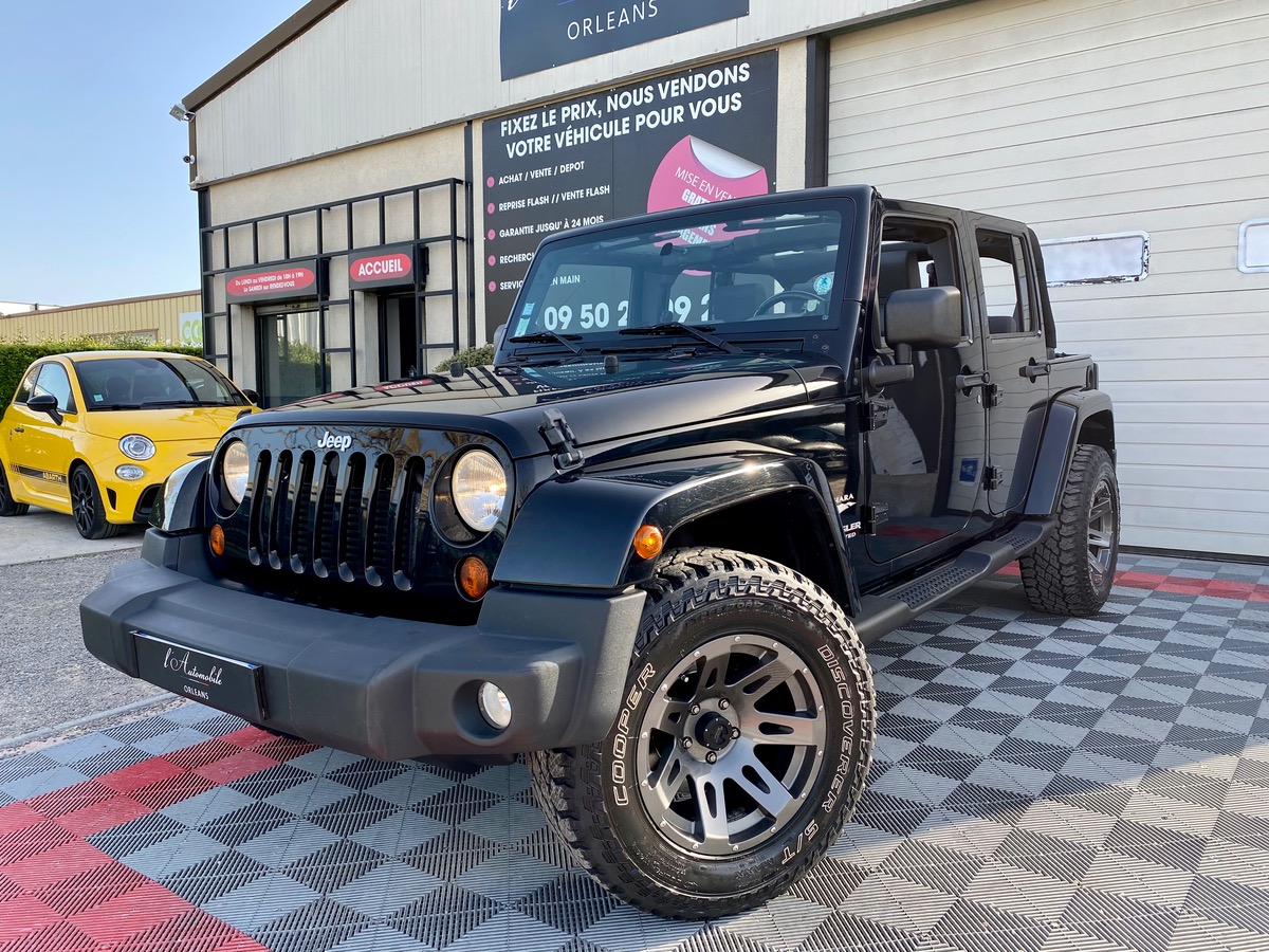 Jeep Wrangler 2.8 CDR 177ch Unlimited SAHARA c