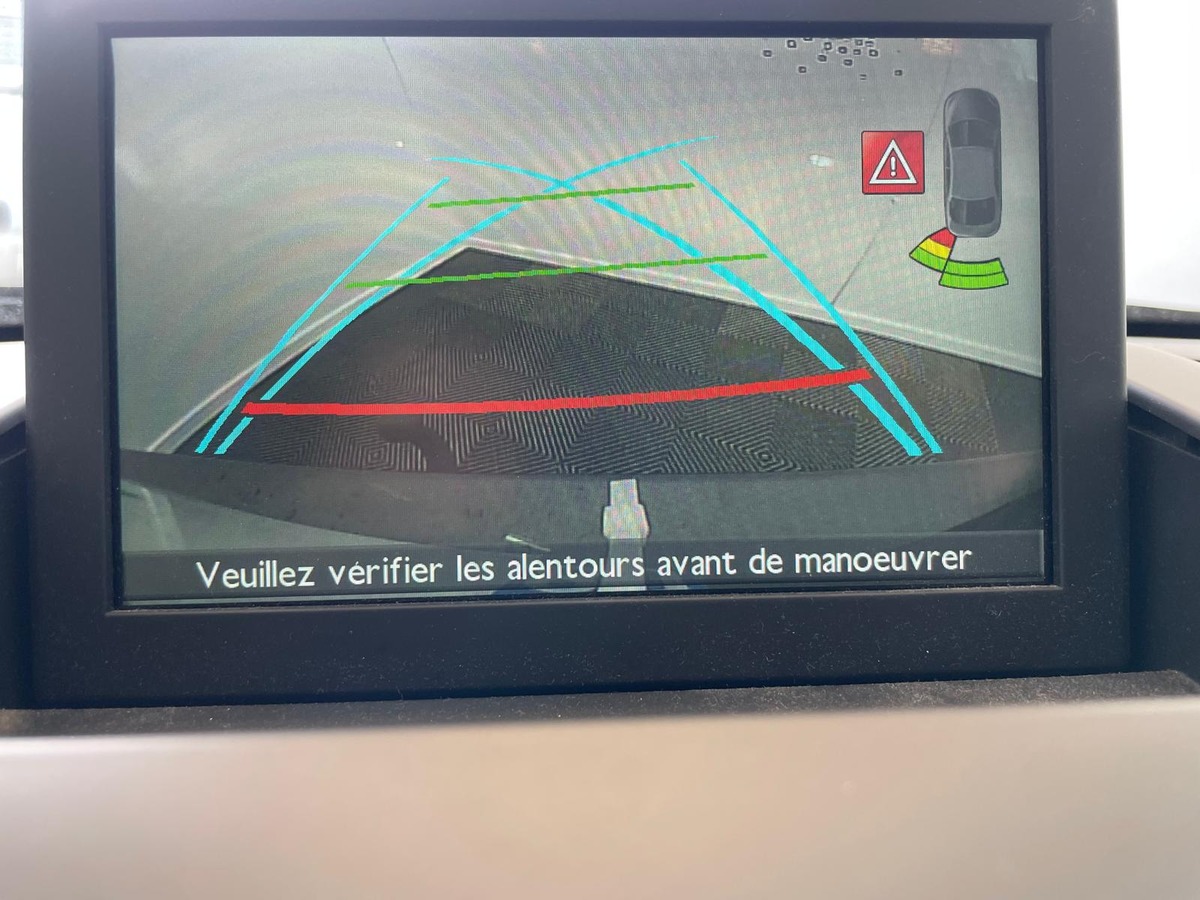Peugeot 5008 1.6 BLUE-HDI 115 7 PLACES ALLURE