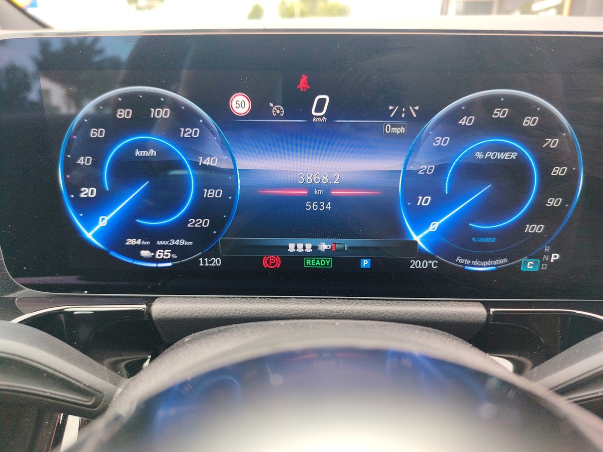 Mercedes-Benz EQA 250 + Edition pack  jantes AMG 6000 kms