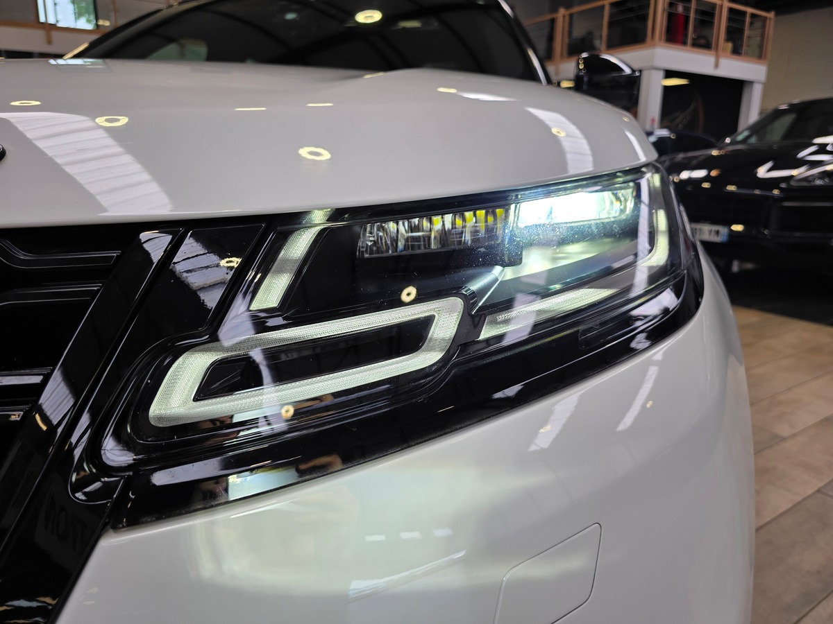 Land-Rover Range Rover Velar 2.0 D240 SE R-DYNAMIC 26000KMS TOIT PANO