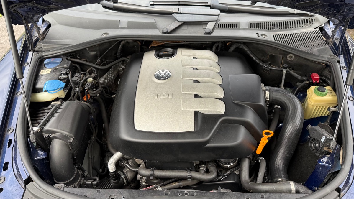 Volkswagen Touareg R5 2.5 TDI 174