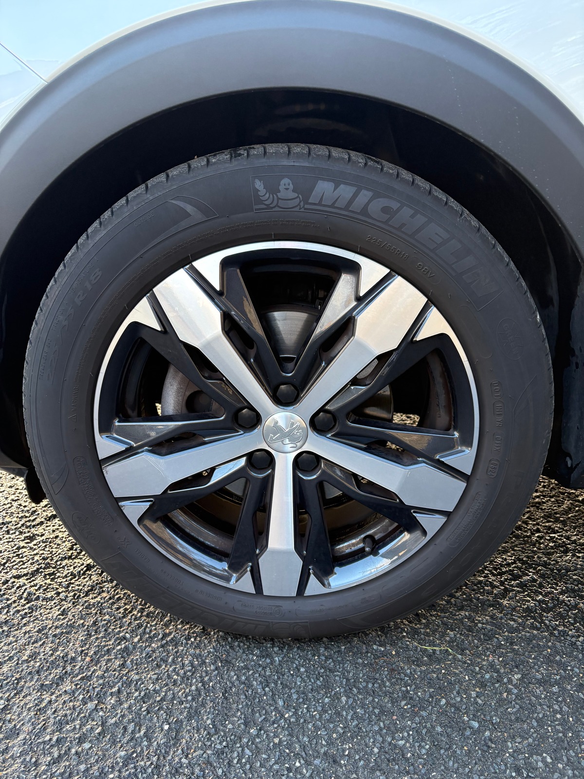 Peugeot 3008 1.6 180ch EAT8 GT Line