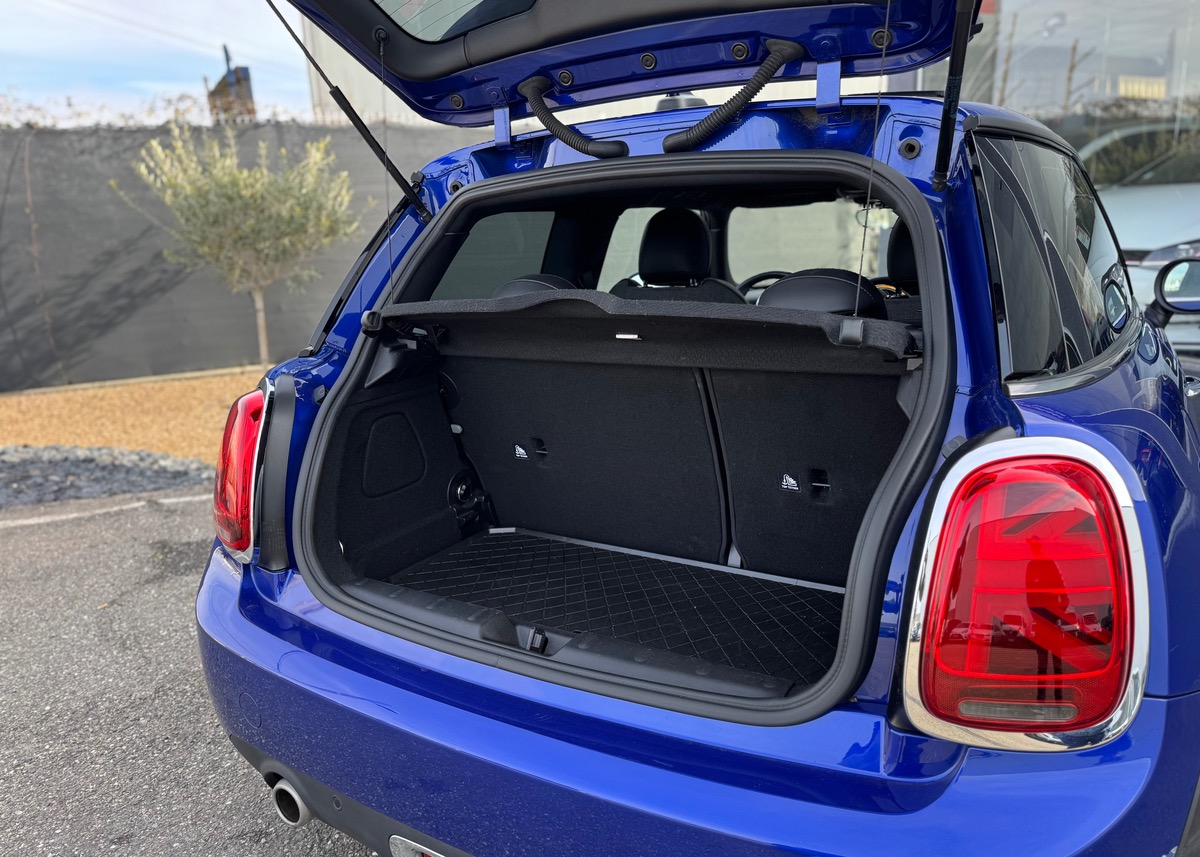Mini Mini III (F56) 1.5 ONE 102 EDITION HEDDON STREET BVA7