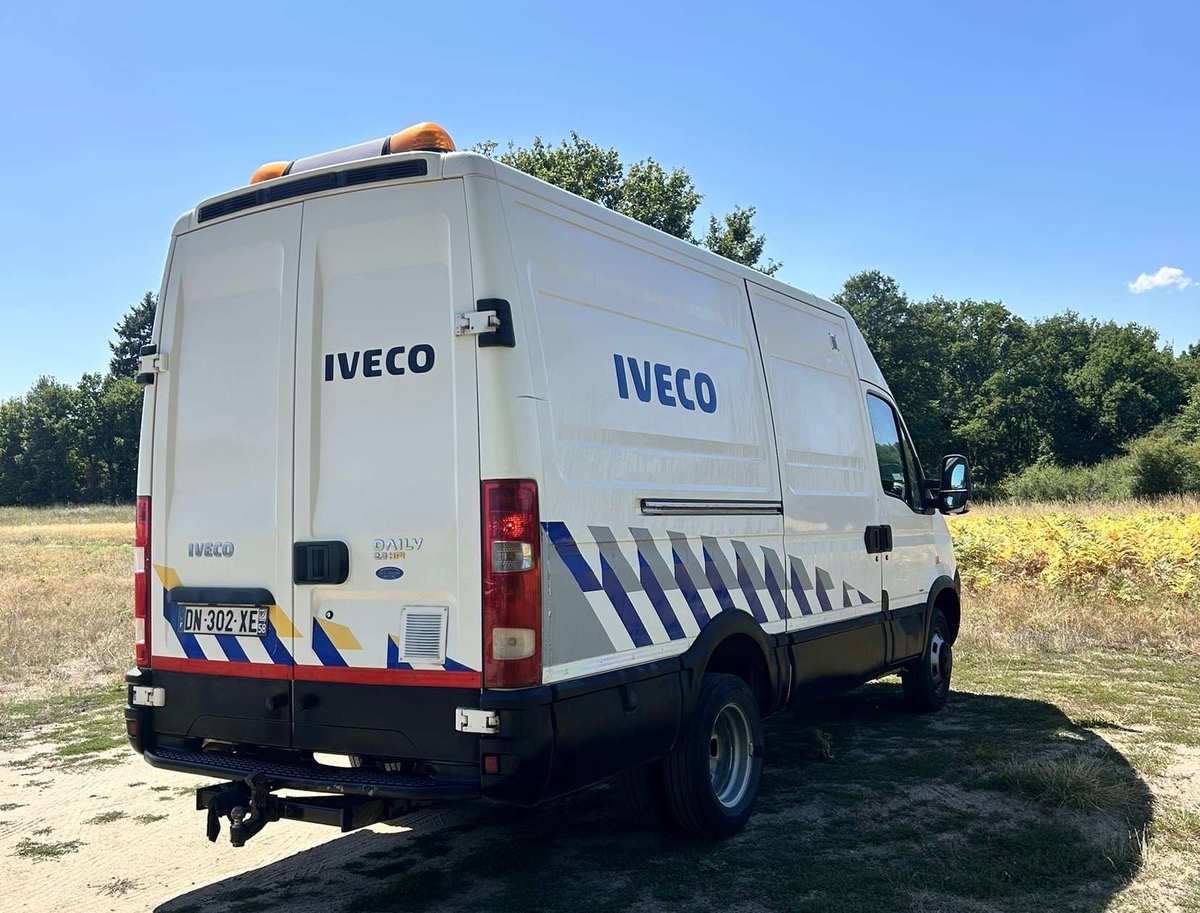 Iveco 35C12 2.3 116cv