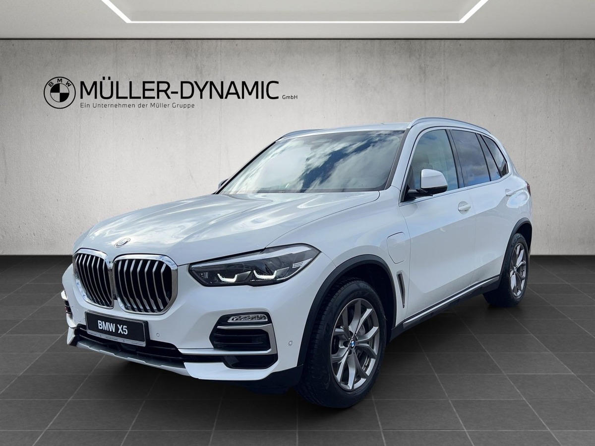 Bmw X5 IV xDrive45e 394ch X Line /tête haute/ hayon électrique / soutien lombaire /garantie 24 mois