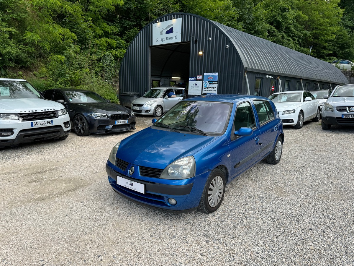 RENAULT Clio II 1.4i 98cv BVA 3e main