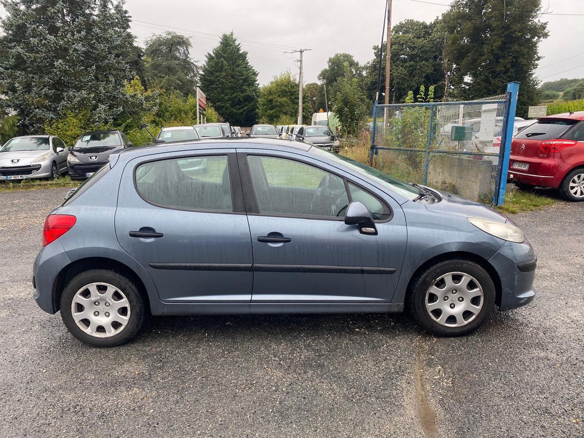 Peugeot 207 1.4 16v 90cv trendy 173002km