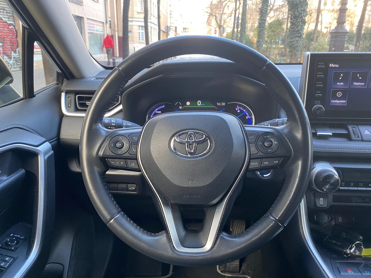 Toyota RAV4 Dynamic 2WD 218ch Carplay