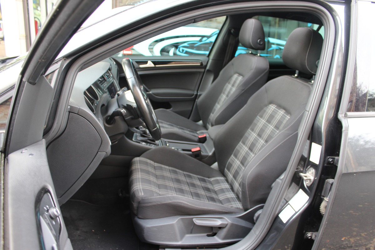 Volkswagen Golf VII GTD 2.0 TDI 184 BLUEMOTION TECHNOLOGY DSG6 5P
