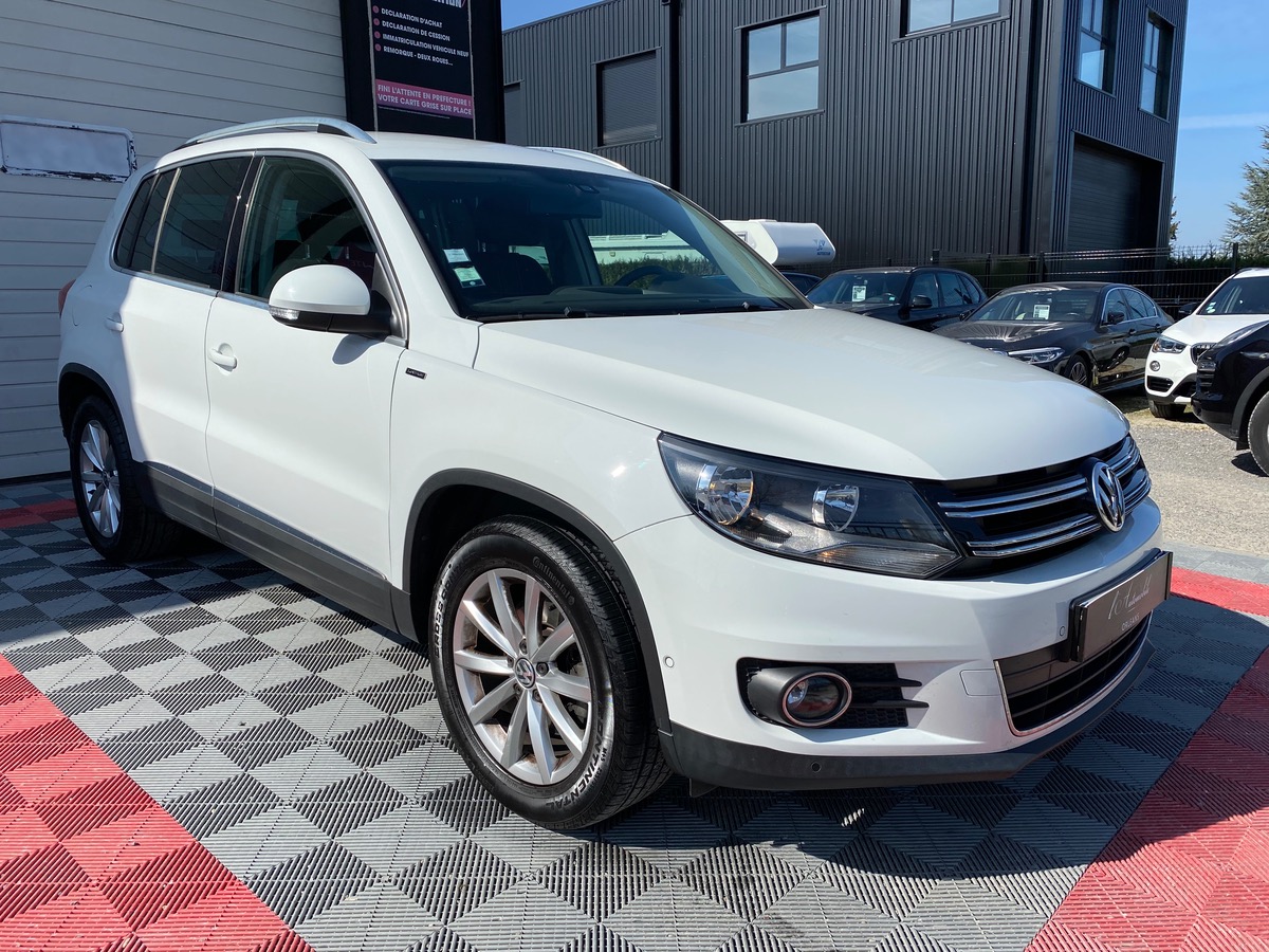 Volkswagen Tiguan 2.0 TDI 110ch finition LOUNGE b