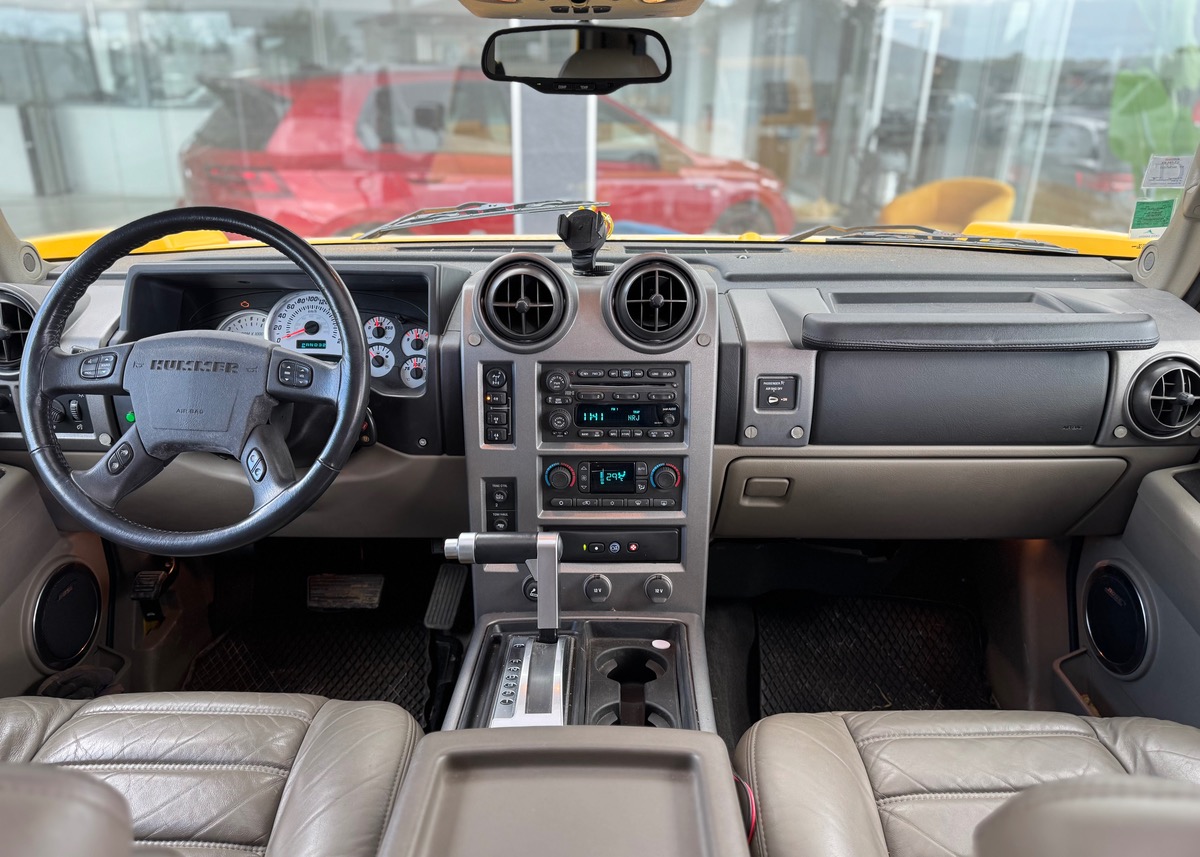 Hummer H2 6.0 V8 BVA