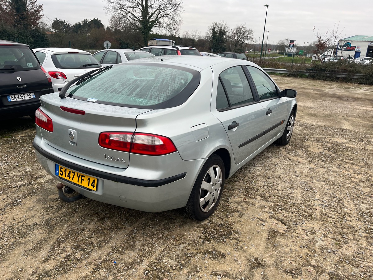 RENAULT Laguna 1.9 dci 110ch