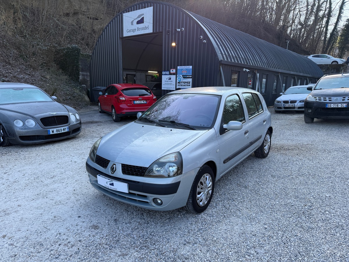 RENAULT Clio II 1.4i 98cv BVA 3e main