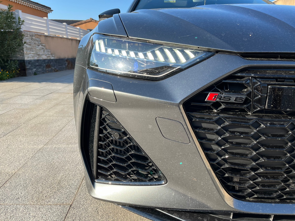 Audi RS6 AUDI RS6 AVANT