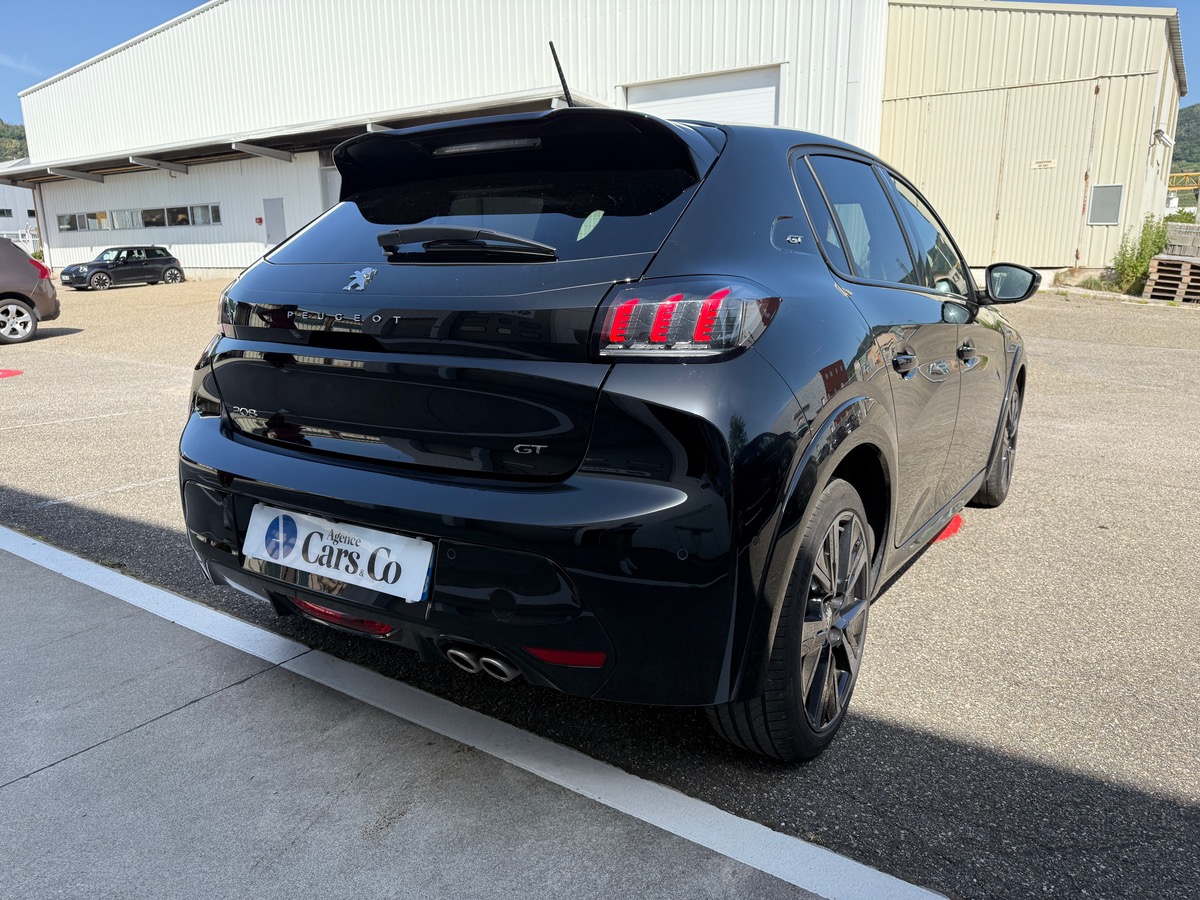 Peugeot 208 1.2 PureTech 130 ch GT Line EAT8, Toit Panoramique, I-Cockpit, Camera de recul