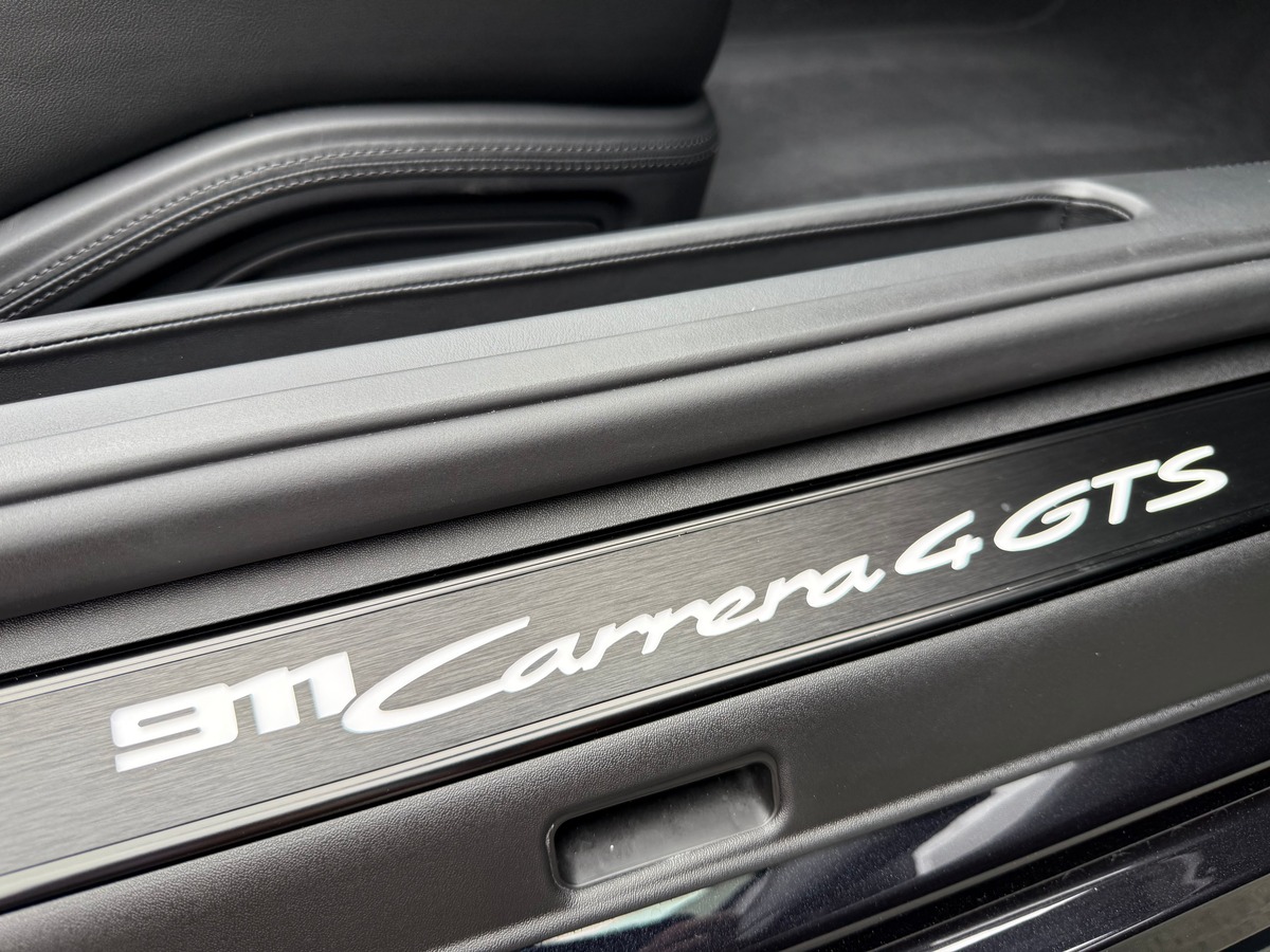 Porsche 911 TYPE 992 PHASE 2 CARRERA 4 GTS 541 CH / TVA / 3746 KMS / FRANCAISE