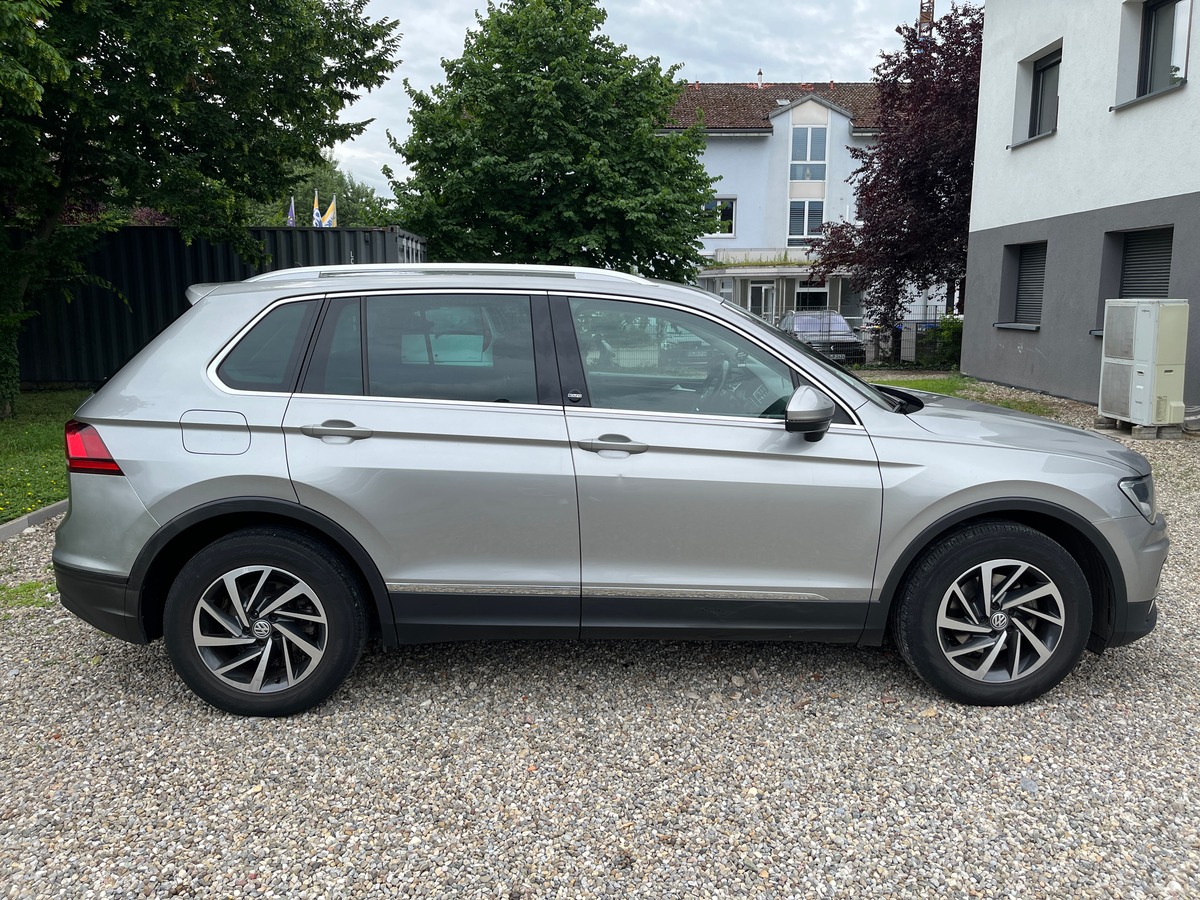 Volkswagen Tiguan 1.4 TSI 125ch SOUND, SUIVI COMPLET VW, ATTELAGE, REG ADAPTATIF, RADAR
