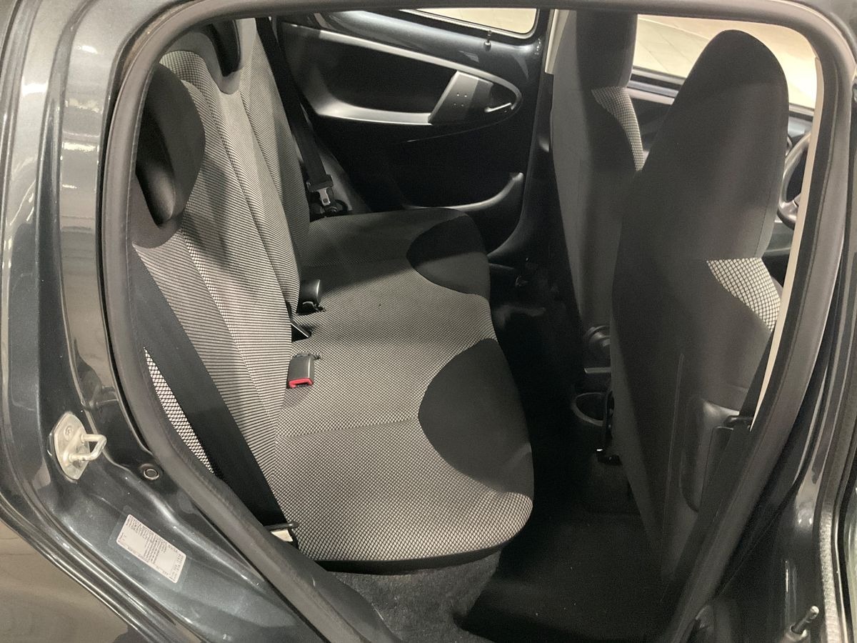 Toyota Aygo 1.0 68 Active CLIM 5portes Moteur à chaine