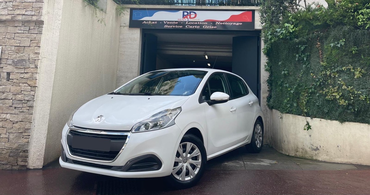 Peugeot 208 1.2 VTI 82 CH "GARANTIE 12 MOIS"