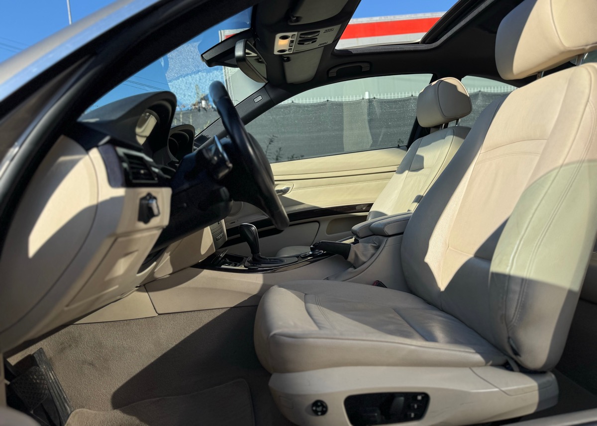 Bmw 330 (E92) (2) COUPE 330I 272 LUXE