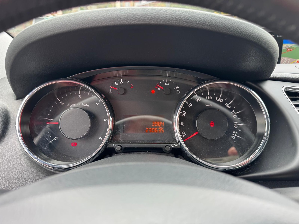 Peugeot 3008 1.6 HDi 115cv Active - Garantie